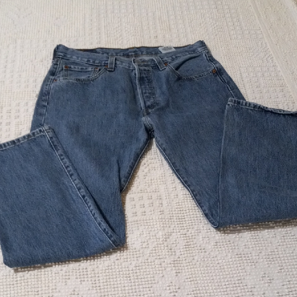 Levi's Men's Straight Blue Jeans Sz.33×30 See Pics For Measurments